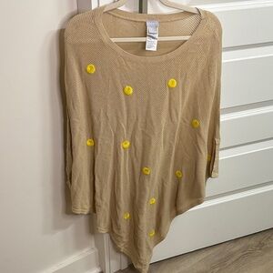 CHICO’S tan and yellow embroidered lightweight knit poncho size L/XL spring
